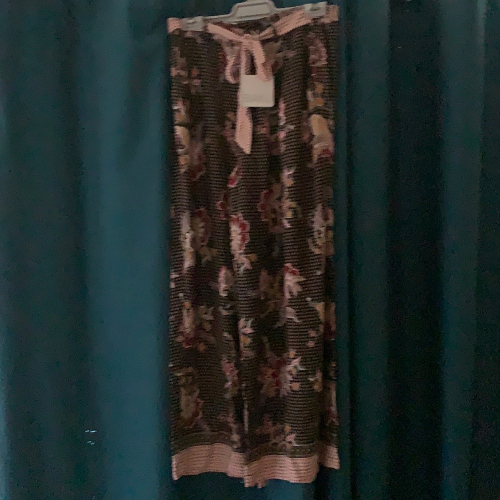 Resort Wide Leg Trousers - Picture 3 of 6